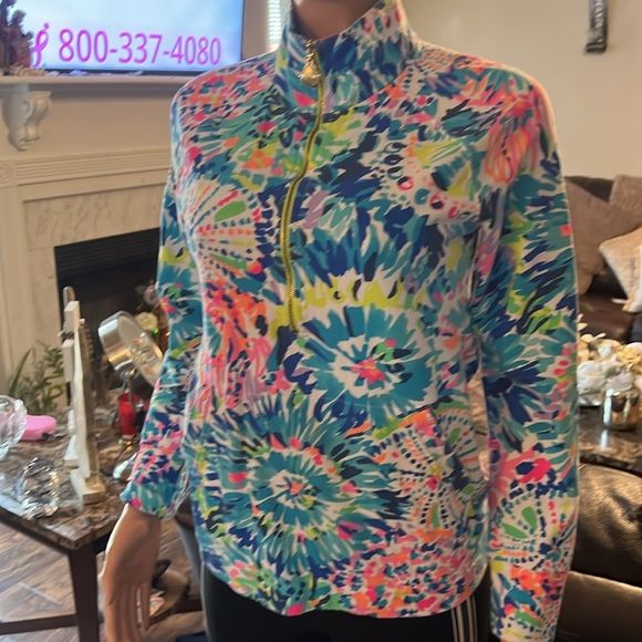 Lilly Pulitzer 🤩 - Picture 3 of 5